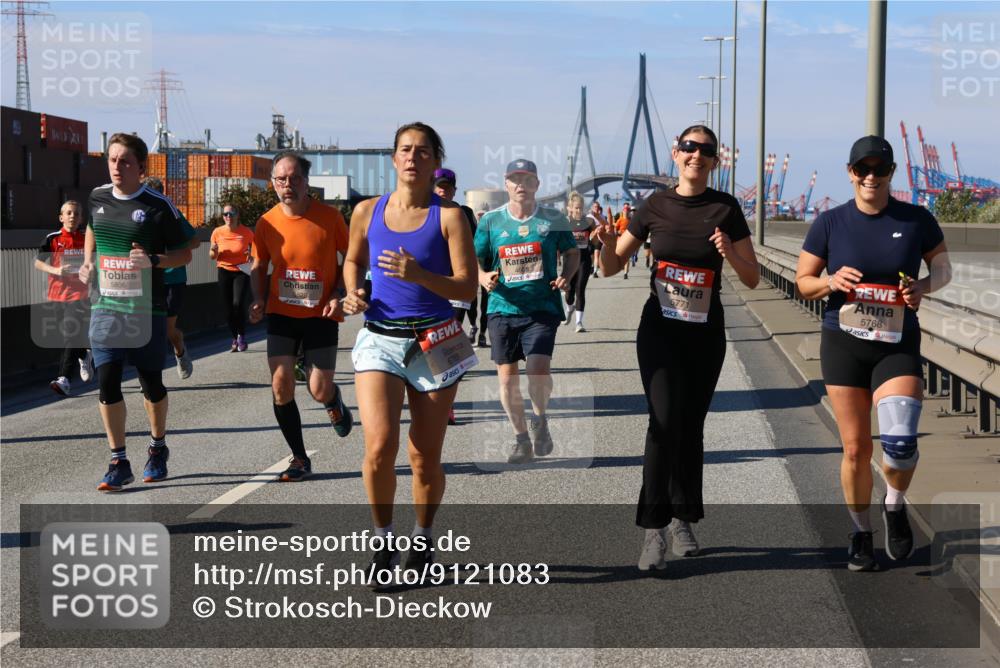 03.10.2025 - Köhlbrandbrückenlauf Strokosch-Dieckow http://msf.ph/oto/9121083 03.10.2025 12:59:45 Position 3 5806, 5525, 6785, 4605, 6771, 5768 meine-sportfotos.de