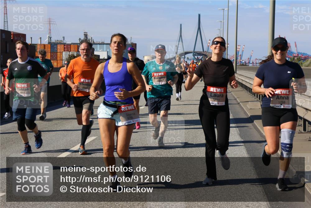 03.10.2025 - Köhlbrandbrückenlauf Strokosch-Dieckow http://msf.ph/oto/9121106 03.10.2025 12:59:45 Position 3 5806, 5525, 6785, 4605, 5771, 5768 meine-sportfotos.de