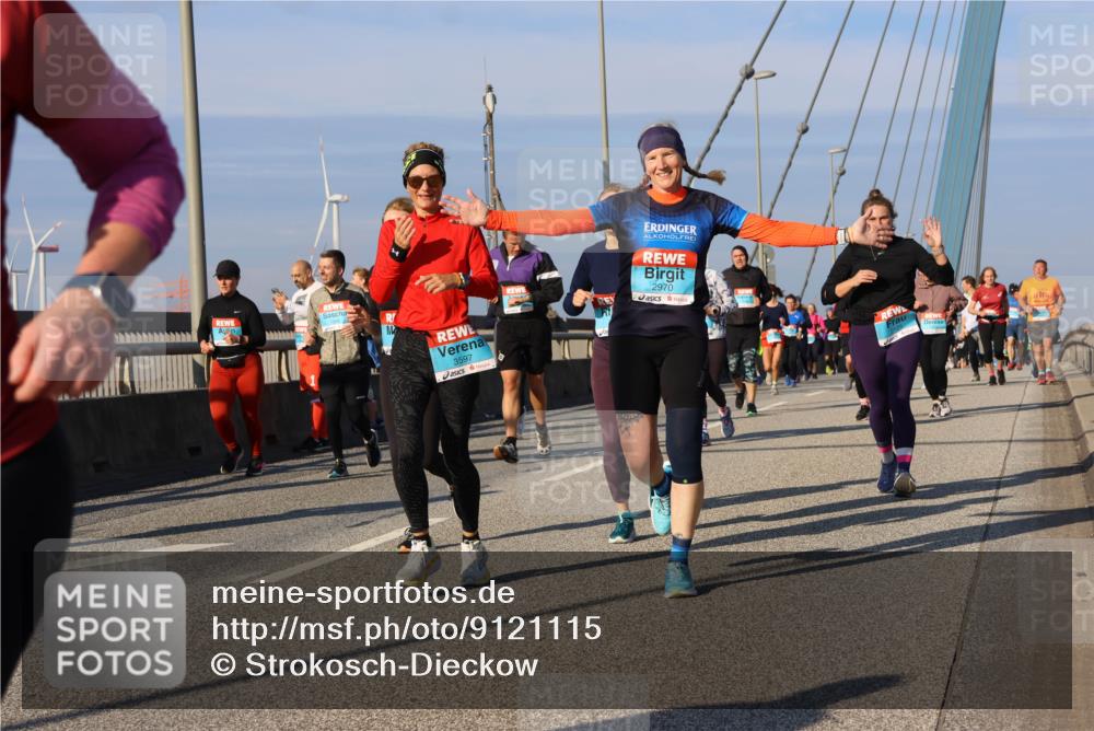 03.10.2025 - Köhlbrandbrückenlauf Strokosch-Dieckow http://msf.ph/oto/9121115 03.10.2025 09:56:23 Position 2 2970, 3597 meine-sportfotos.de