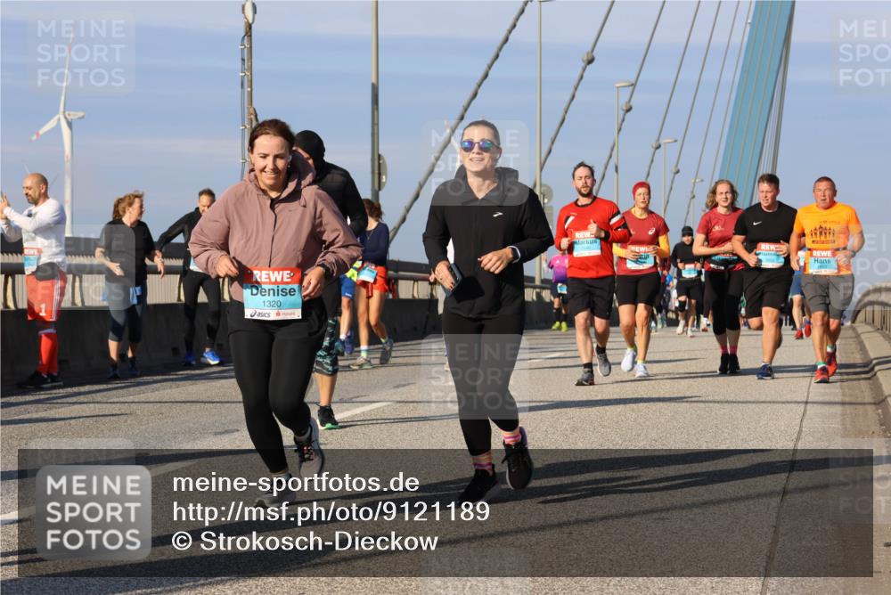 03.10.2025 - Köhlbrandbrückenlauf Strokosch-Dieckow http://msf.ph/oto/9121189 03.10.2025 09:56:28 Position 2 1320 meine-sportfotos.de