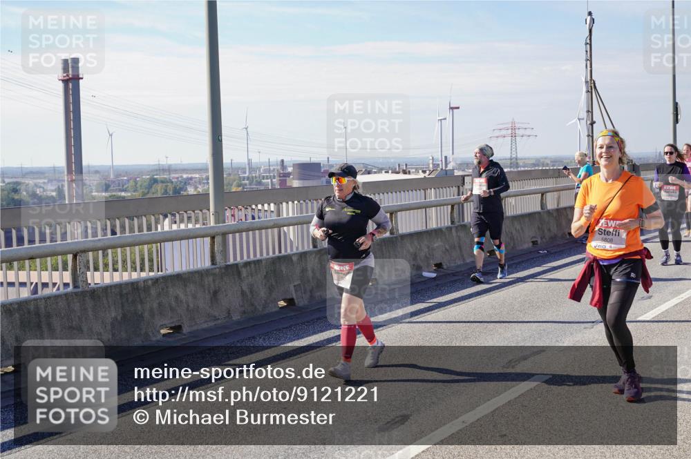 03.10.2025 - Köhlbrandbrückenlauf Michael Burmester http://msf.ph/oto/9121221 03.10.2025 13:02:38 Position 2 5808 meine-sportfotos.de
