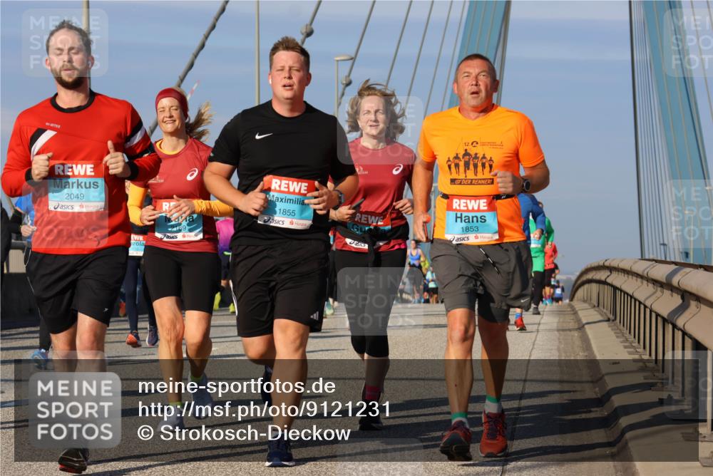 03.10.2025 - Köhlbrandbrückenlauf Strokosch-Dieckow http://msf.ph/oto/9121231 03.10.2025 09:56:32 Position 2 2049, 12, 1853, 1855, 2169, 110 meine-sportfotos.de
