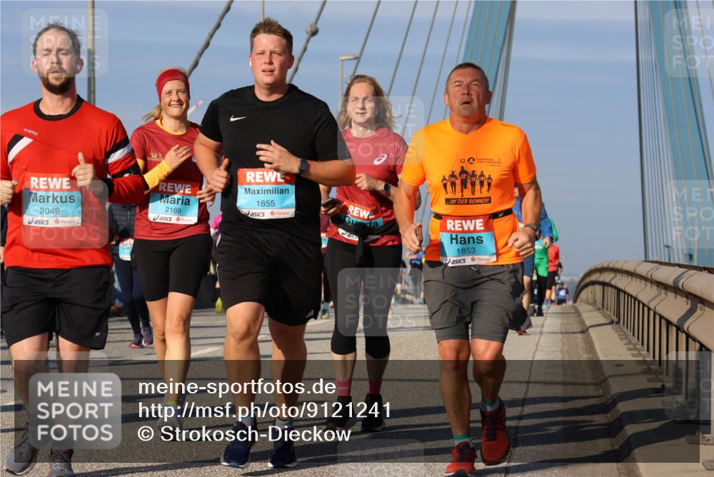 03.10.2025 - Köhlbrandbrückenlauf Strokosch-Dieckow http://msf.ph/oto/9121241 03.10.2025 09:56:32 Position 2 2049, 2169, 1855, 12, 1853 meine-sportfotos.de