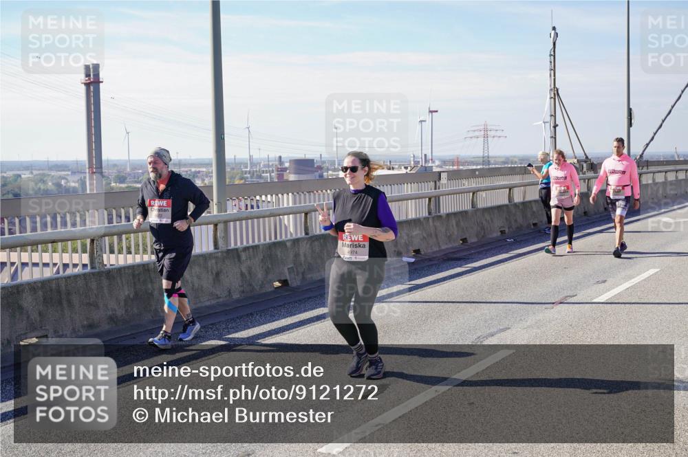 03.10.2025 - Köhlbrandbrückenlauf Michael Burmester http://msf.ph/oto/9121272 03.10.2025 13:02:41 Position 2 4974 meine-sportfotos.de