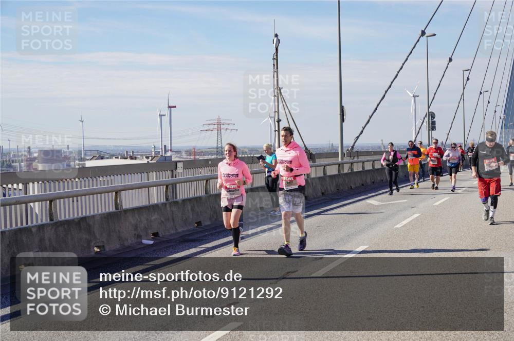 03.10.2025 - Köhlbrandbrückenlauf Michael Burmester http://msf.ph/oto/9121292 03.10.2025 13:02:43 Position 2 839 meine-sportfotos.de