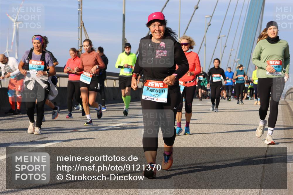 03.10.2025 - Köhlbrandbrückenlauf Strokosch-Dieckow http://msf.ph/oto/9121370 03.10.2025 09:56:49 Position 2 2025, 1472 meine-sportfotos.de
