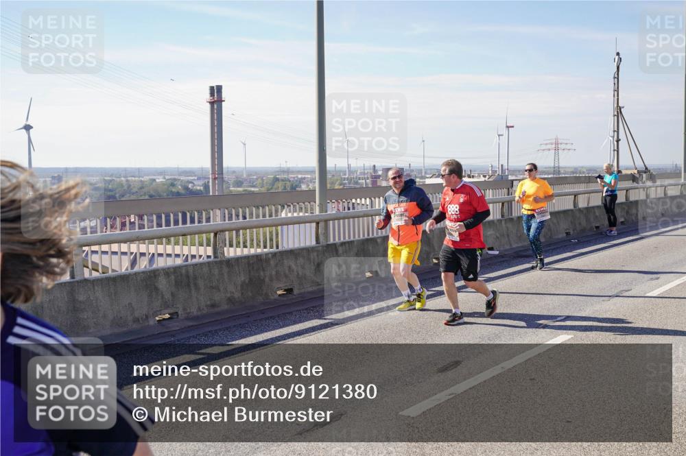 03.10.2025 - Köhlbrandbrückenlauf Michael Burmester http://msf.ph/oto/9121380 03.10.2025 13:02:54 Position 2 888 meine-sportfotos.de