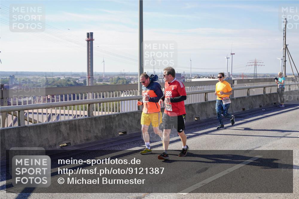 03.10.2025 - Köhlbrandbrückenlauf Michael Burmester http://msf.ph/oto/9121387 03.10.2025 13:02:54 Position 2 888 meine-sportfotos.de