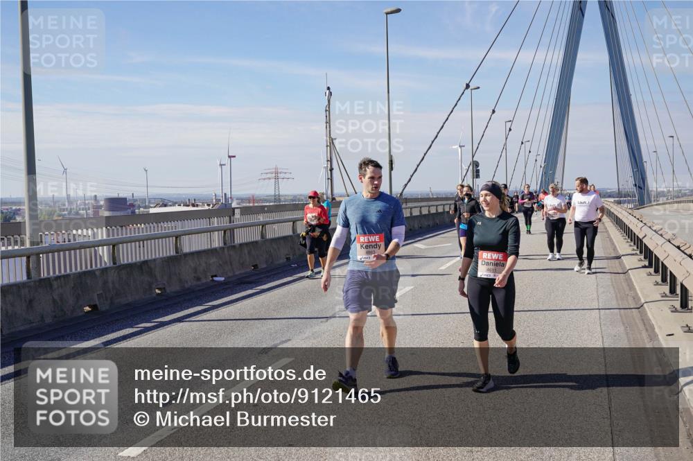 03.10.2025 - Köhlbrandbrückenlauf Michael Burmester http://msf.ph/oto/9121465 03.10.2025 13:03:03 Position 2 4863, 4611 meine-sportfotos.de