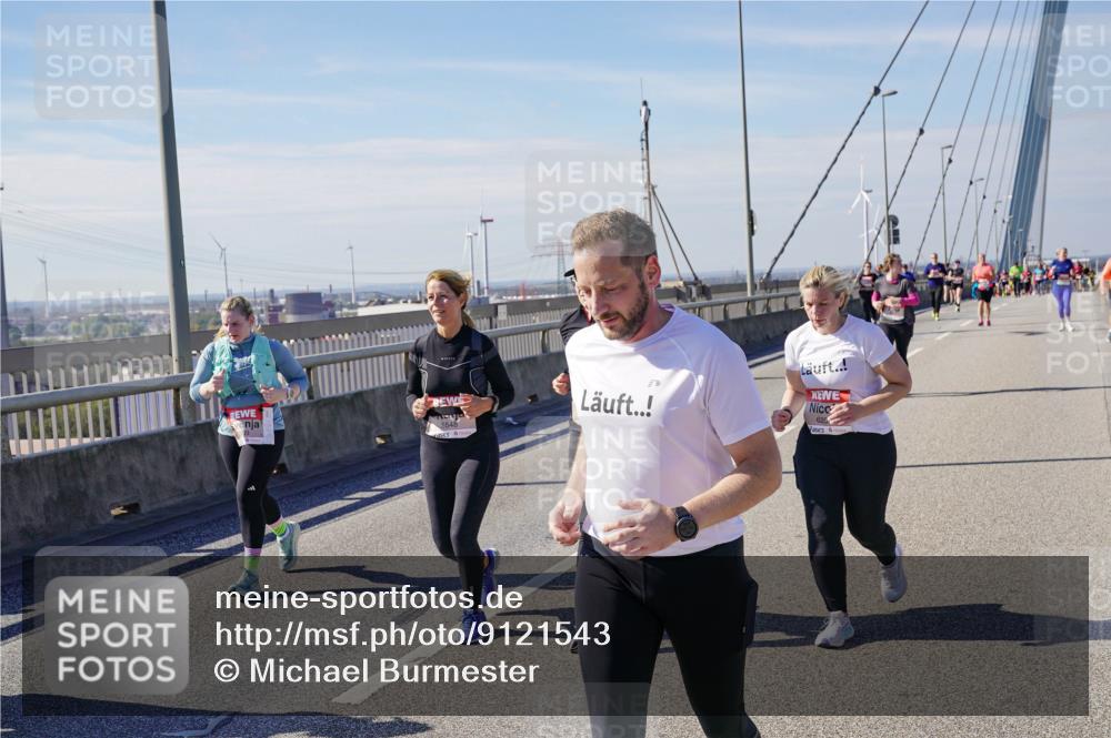 03.10.2025 - Köhlbrandbrückenlauf Michael Burmester http://msf.ph/oto/9121543 03.10.2025 13:03:09 Position 2  meine-sportfotos.de