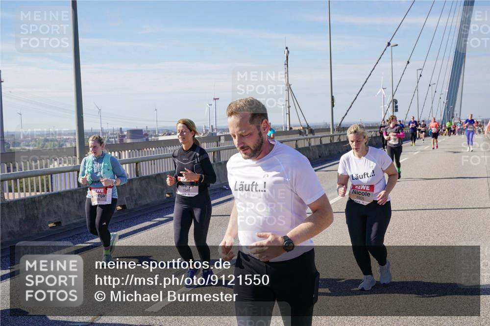 03.10.2025 - Köhlbrandbrückenlauf Michael Burmester http://msf.ph/oto/9121550 03.10.2025 13:03:09 Position 2 6205 meine-sportfotos.de