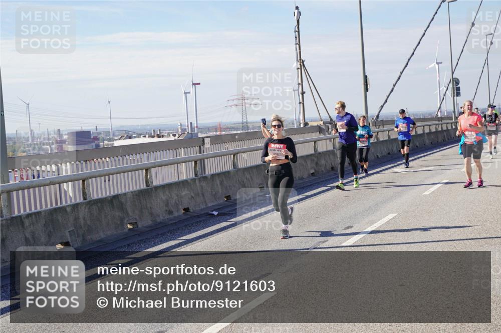 03.10.2025 - Köhlbrandbrückenlauf Michael Burmester http://msf.ph/oto/9121603 03.10.2025 13:03:17 Position 2  meine-sportfotos.de