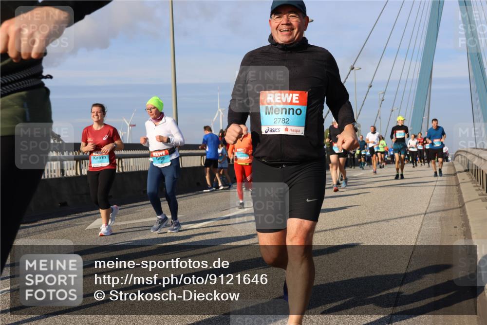03.10.2025 - Köhlbrandbrückenlauf Strokosch-Dieckow http://msf.ph/oto/9121646 03.10.2025 09:57:28 Position 2 2782 meine-sportfotos.de