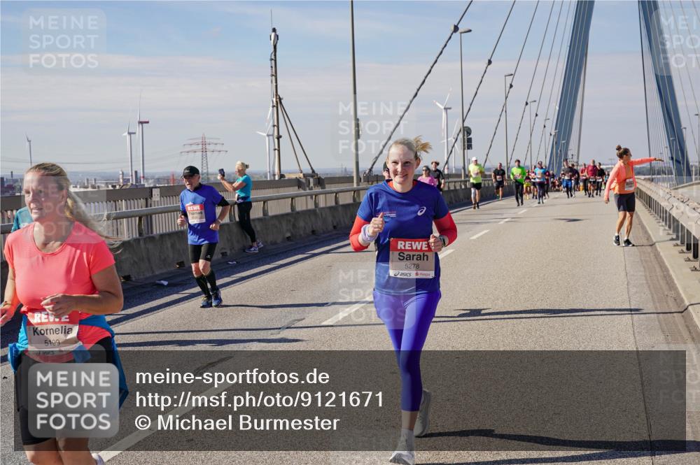 03.10.2025 - Köhlbrandbrückenlauf Michael Burmester http://msf.ph/oto/9121671 03.10.2025 13:03:23 Position 2 5199, 5278 meine-sportfotos.de