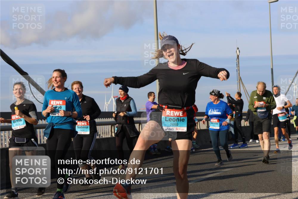03.10.2025 - Köhlbrandbrückenlauf Strokosch-Dieckow http://msf.ph/oto/9121701 03.10.2025 09:57:32 Position 2 2019, 1950, 2050 meine-sportfotos.de