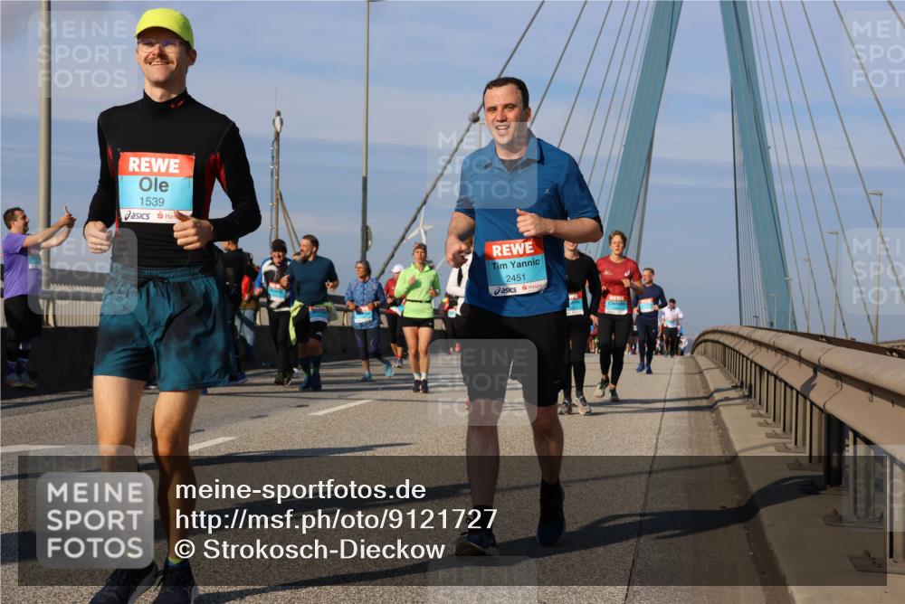 03.10.2025 - Köhlbrandbrückenlauf Strokosch-Dieckow http://msf.ph/oto/9121727 03.10.2025 09:57:36 Position 2 1539, 2451 meine-sportfotos.de