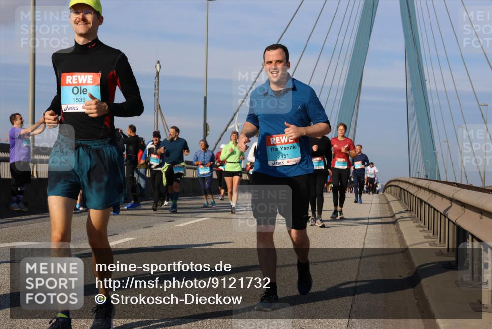 03.10.2025 - Köhlbrandbrückenlauf Strokosch-Dieckow http://msf.ph/oto/9121732 03.10.2025 09:57:36 Position 2 1539, 2451 meine-sportfotos.de