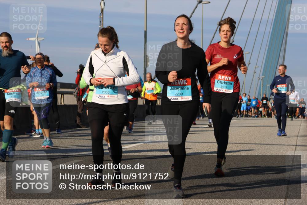 03.10.2025 - Köhlbrandbrückenlauf Strokosch-Dieckow http://msf.ph/oto/9121752 03.10.2025 09:57:39 Position 2 2774, 2356, 2289, 1727, 2439 meine-sportfotos.de