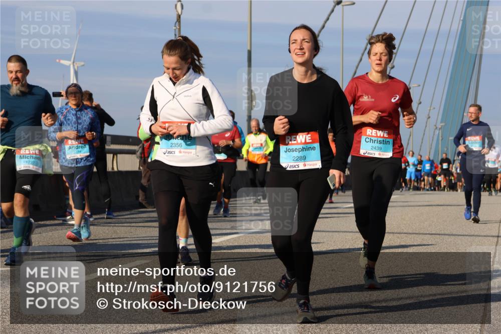 03.10.2025 - Köhlbrandbrückenlauf Strokosch-Dieckow http://msf.ph/oto/9121756 03.10.2025 09:57:39 Position 2 1727, 2774, 2356, 2289, 2439 meine-sportfotos.de