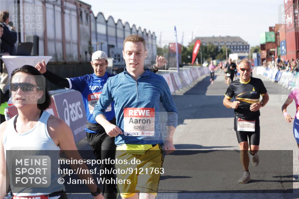03.10.2025 - Köhlbrandbrückenlauf Jannik Wohlers http://msf.ph/oto/9121763 03.10.2025 13:04:49 Ziel 4022, 4061, 4236, 4240, 4246, 4247, 4303, 4449, 4724, 4831, 5849, 5948, 5968, 6268, 6470, 6716 meine-sportfotos.de