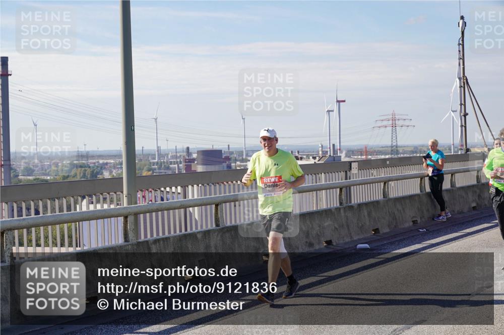 03.10.2025 - Köhlbrandbrückenlauf Michael Burmester http://msf.ph/oto/9121836 03.10.2025 13:03:39 Position 2 95, 6201 meine-sportfotos.de