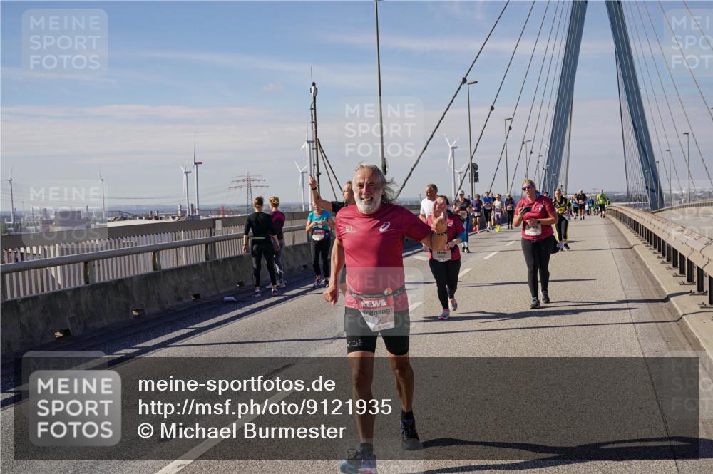 03.10.2025 - Köhlbrandbrückenlauf Michael Burmester http://msf.ph/oto/9121935 03.10.2025 13:03:46 Position 2  meine-sportfotos.de