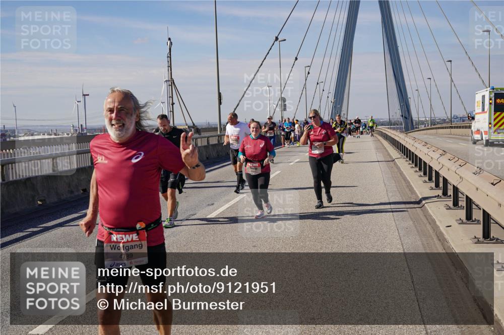 03.10.2025 - Köhlbrandbrückenlauf Michael Burmester http://msf.ph/oto/9121951 03.10.2025 13:03:47 Position 2 4789 meine-sportfotos.de