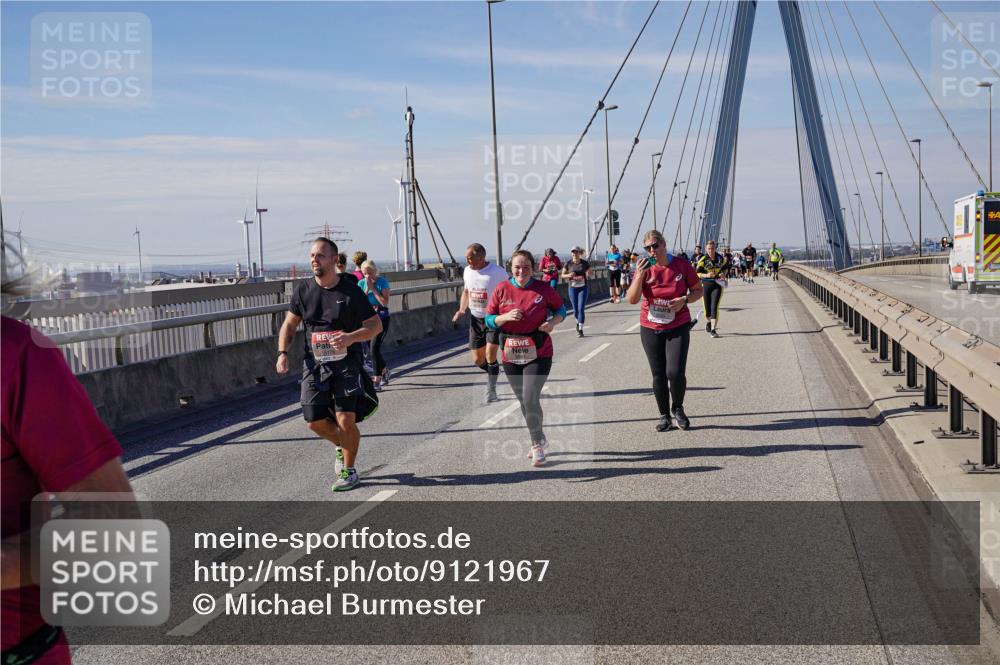 03.10.2025 - Köhlbrandbrückenlauf Michael Burmester http://msf.ph/oto/9121967 03.10.2025 13:03:48 Position 2  meine-sportfotos.de