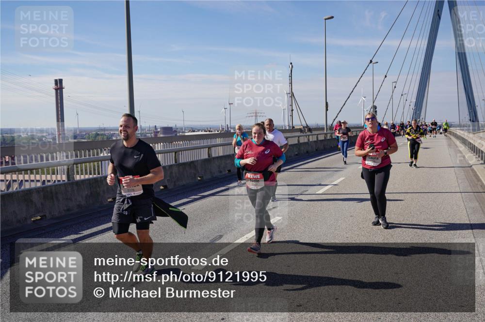 03.10.2025 - Köhlbrandbrückenlauf Michael Burmester http://msf.ph/oto/9121995 03.10.2025 13:03:49 Position 2 5176 meine-sportfotos.de