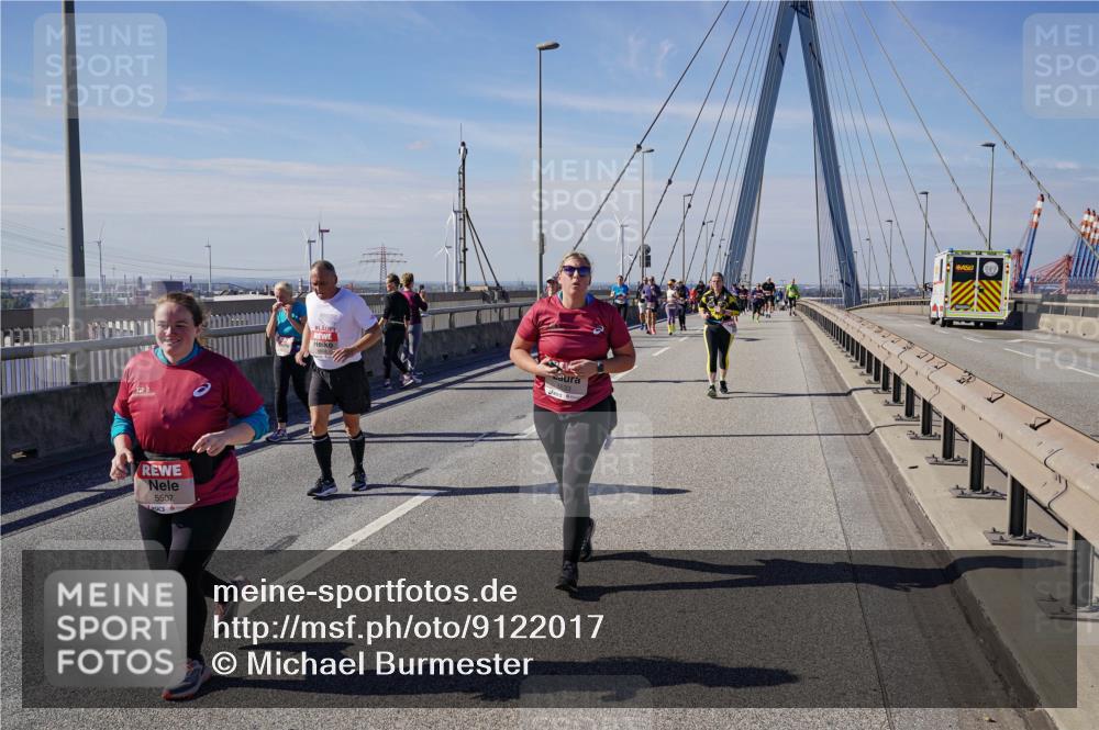 03.10.2025 - Köhlbrandbrückenlauf Michael Burmester http://msf.ph/oto/9122017 03.10.2025 13:03:50 Position 2 5507 meine-sportfotos.de
