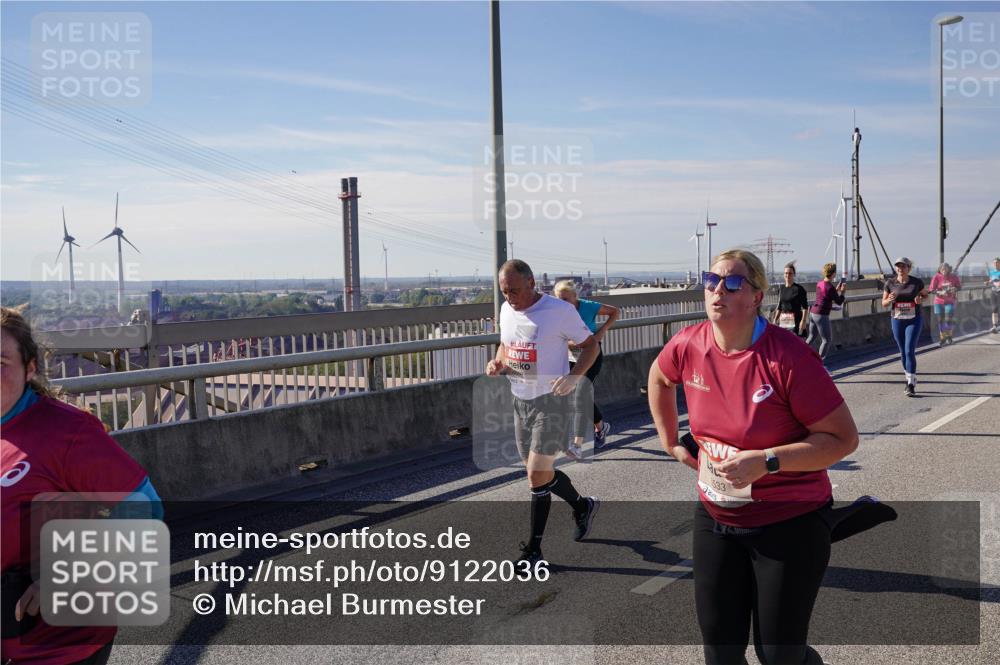 03.10.2025 - Köhlbrandbrückenlauf Michael Burmester http://msf.ph/oto/9122036 03.10.2025 13:03:51 Position 2 533 meine-sportfotos.de