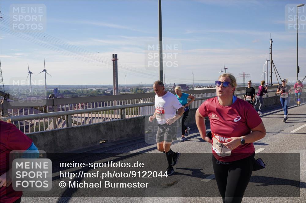 03.10.2025 - Köhlbrandbrückenlauf Michael Burmester http://msf.ph/oto/9122044 03.10.2025 13:03:51 Position 2 5533 meine-sportfotos.de