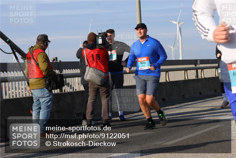 03.10.2025 - Köhlbrandbrückenlauf Strokosch-Dieckow http://msf.ph/oto/9122051 03.10.2025 09:58:33 Position 2 2409 meine-sportfotos.de