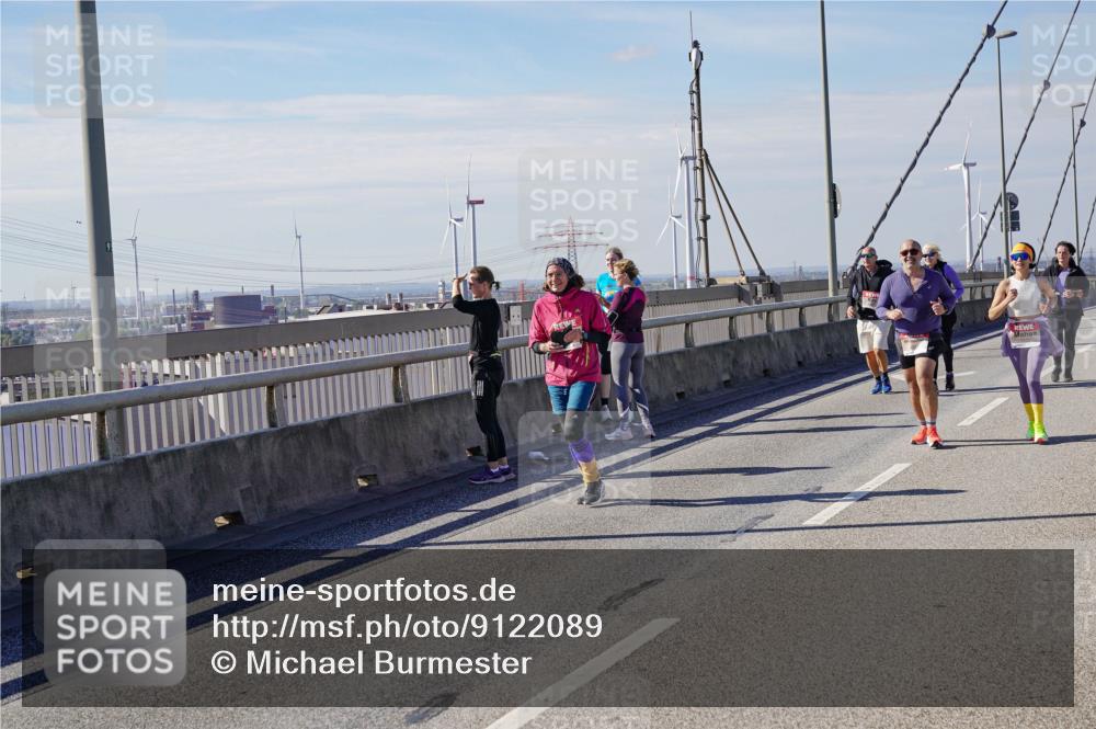 03.10.2025 - Köhlbrandbrückenlauf Michael Burmester http://msf.ph/oto/9122089 03.10.2025 13:03:57 Position 2  meine-sportfotos.de