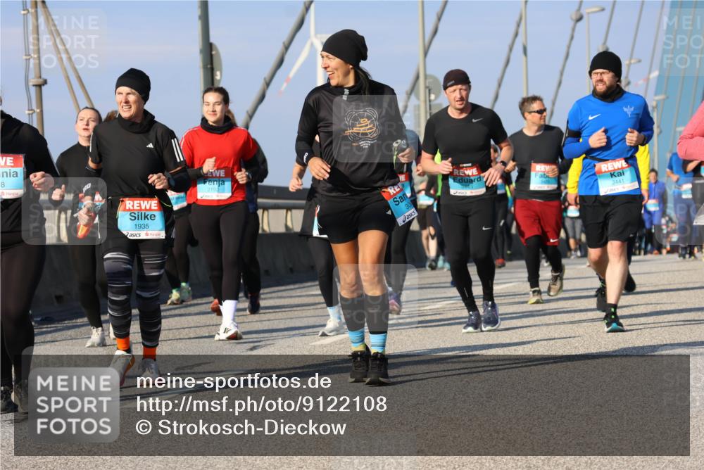 03.10.2025 - Köhlbrandbrückenlauf Strokosch-Dieckow http://msf.ph/oto/9122108 03.10.2025 09:58:44 Position 2 8, 1935, 2192, 30, 3443, 3441 meine-sportfotos.de