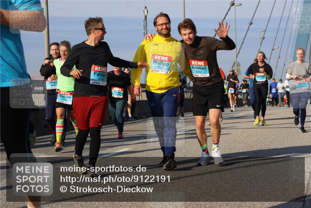03.10.2025 - Köhlbrandbrückenlauf Strokosch-Dieckow http://msf.ph/oto/9122191 03.10.2025 09:58:55 Position 2 2655, 1775, 3429, 3451, 3452, 1824 meine-sportfotos.de