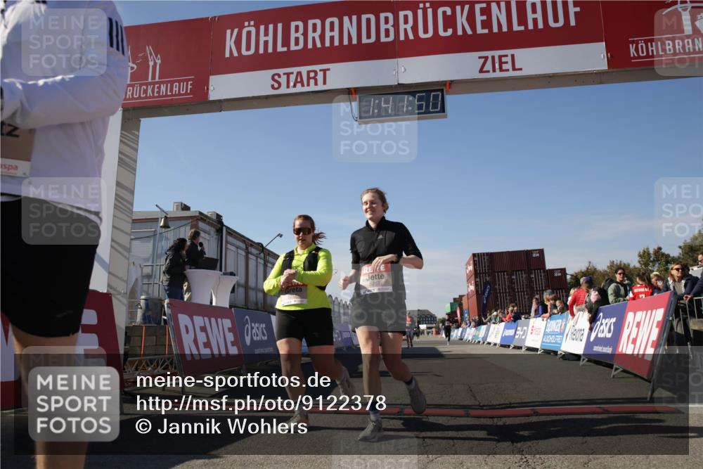03.10.2025 - Köhlbrandbrückenlauf Jannik Wohlers http://msf.ph/oto/9122378 03.10.2025 13:41:50 Ziel 5193, 5232, 5250, 5257, 5315 meine-sportfotos.de