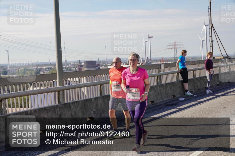 03.10.2025 - Köhlbrandbrückenlauf Michael Burmester http://msf.ph/oto/9122460 03.10.2025 13:04:25 Position 2 4295, 5632 meine-sportfotos.de
