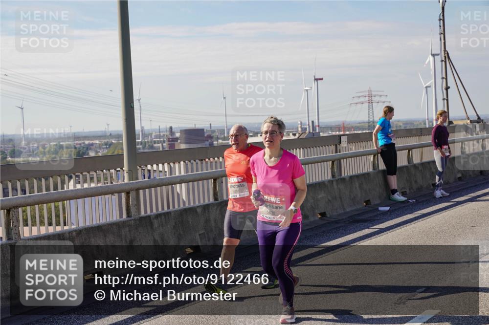 03.10.2025 - Köhlbrandbrückenlauf Michael Burmester http://msf.ph/oto/9122466 03.10.2025 13:04:25 Position 2 4295, 5632 meine-sportfotos.de