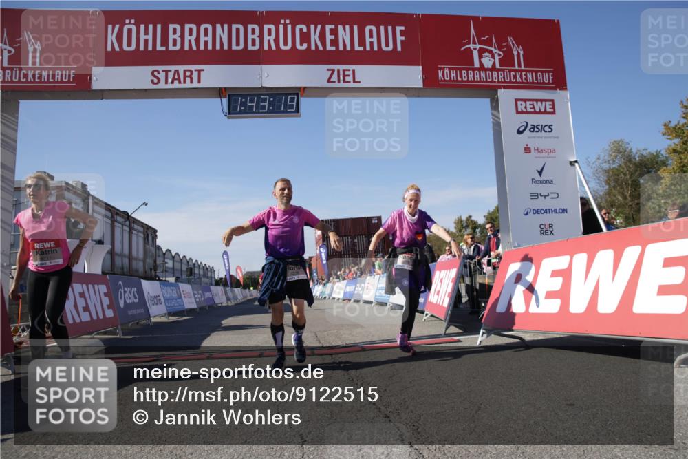 03.10.2025 - Köhlbrandbrückenlauf Jannik Wohlers http://msf.ph/oto/9122515 03.10.2025 13:43:20 Ziel 4238, 5021, 5464, 6711 meine-sportfotos.de