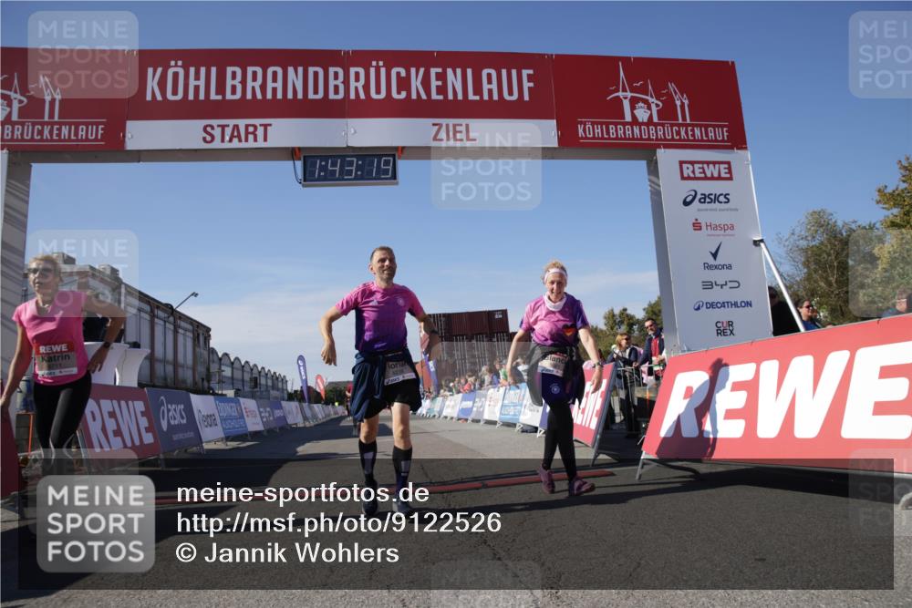 03.10.2025 - Köhlbrandbrückenlauf Jannik Wohlers http://msf.ph/oto/9122526 03.10.2025 13:43:20 Ziel 4238, 5021, 5464, 6711 meine-sportfotos.de