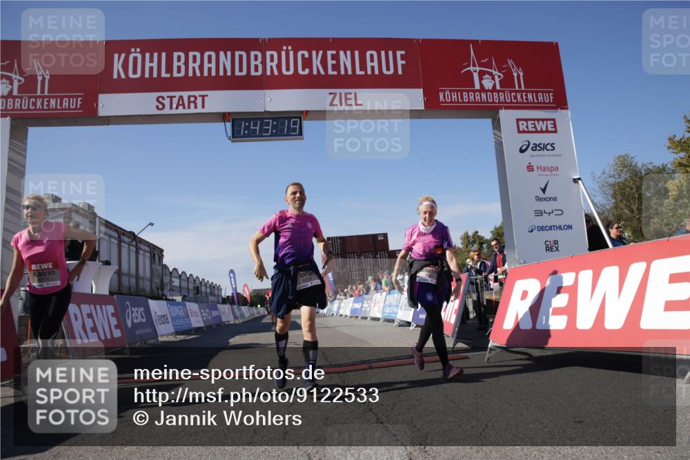 03.10.2025 - Köhlbrandbrückenlauf Jannik Wohlers http://msf.ph/oto/9122533 03.10.2025 13:43:20 Ziel 4238, 5021, 5464, 6711 meine-sportfotos.de
