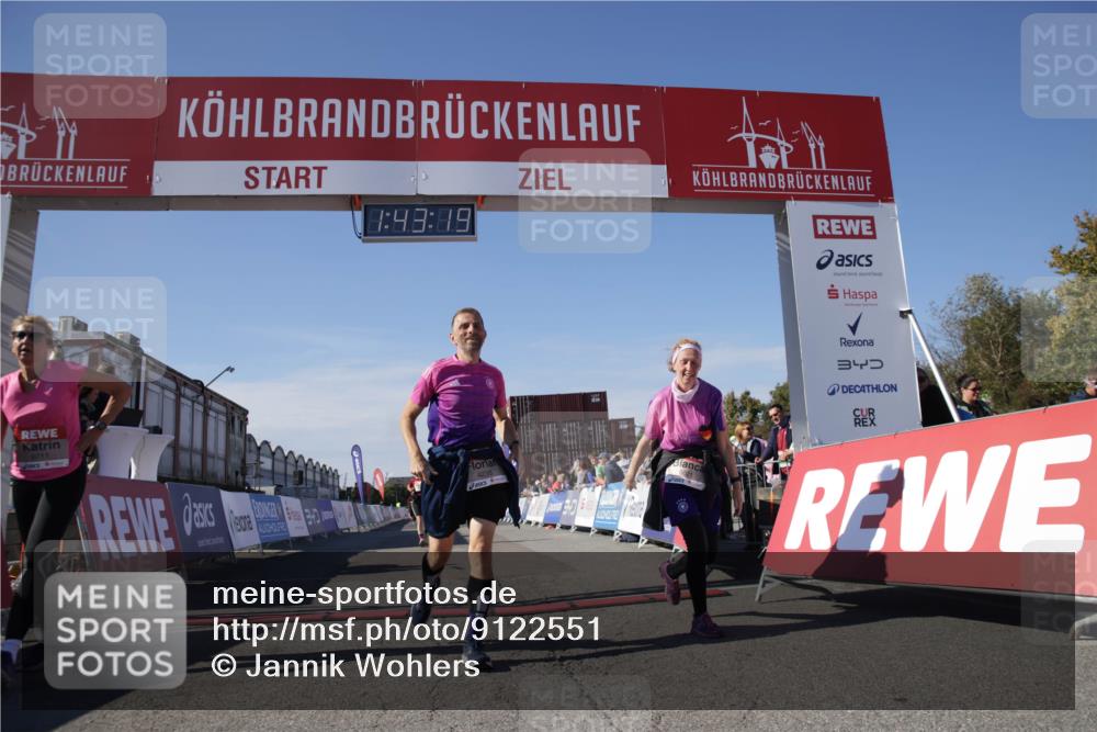 03.10.2025 - Köhlbrandbrückenlauf Jannik Wohlers http://msf.ph/oto/9122551 03.10.2025 13:43:20 Ziel 4238, 5021, 5464, 6711 meine-sportfotos.de