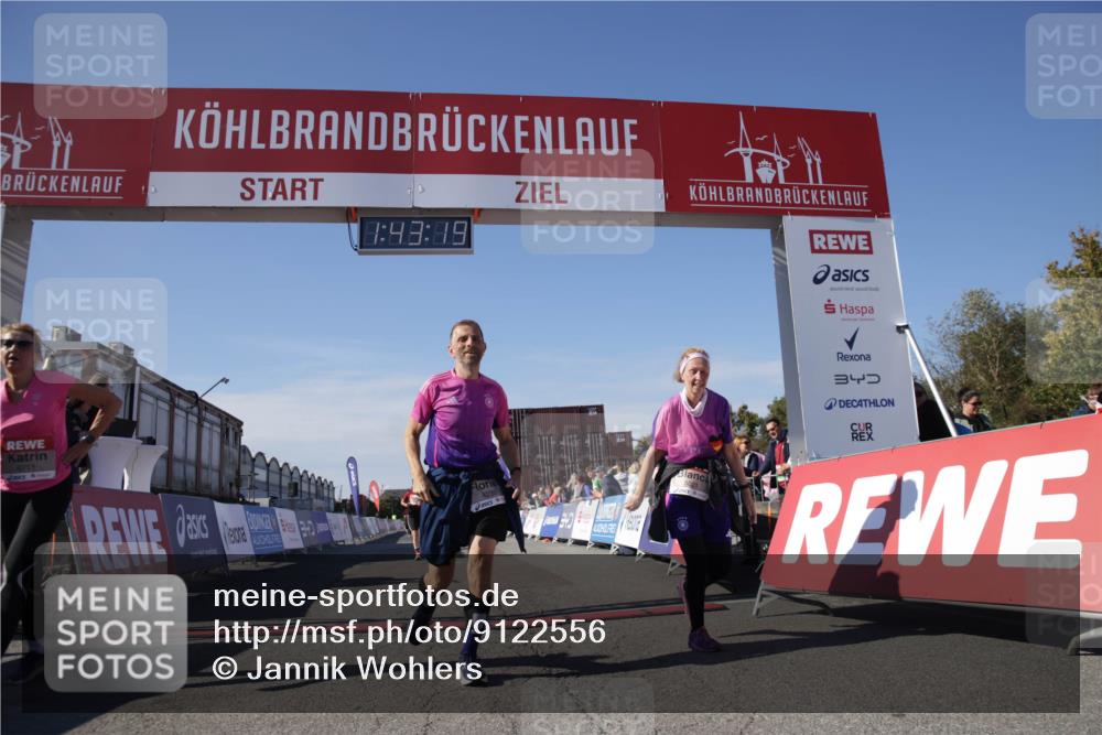 03.10.2025 - Köhlbrandbrückenlauf Jannik Wohlers http://msf.ph/oto/9122556 03.10.2025 13:43:20 Ziel 4238, 5021, 5464, 6711 meine-sportfotos.de