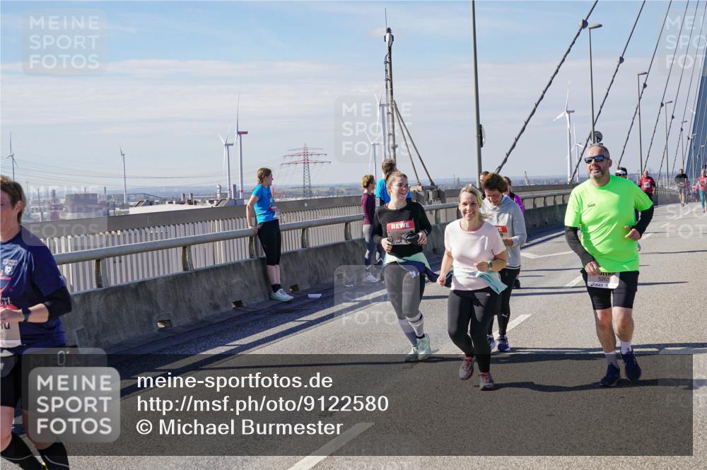 03.10.2025 - Köhlbrandbrückenlauf Michael Burmester http://msf.ph/oto/9122580 03.10.2025 13:04:36 Position 2  meine-sportfotos.de