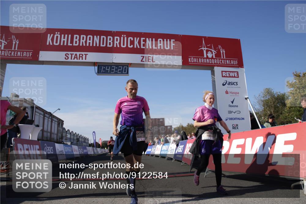 03.10.2025 - Köhlbrandbrückenlauf Jannik Wohlers http://msf.ph/oto/9122584 03.10.2025 13:43:20 Ziel 4238, 5021, 5464, 6711 meine-sportfotos.de