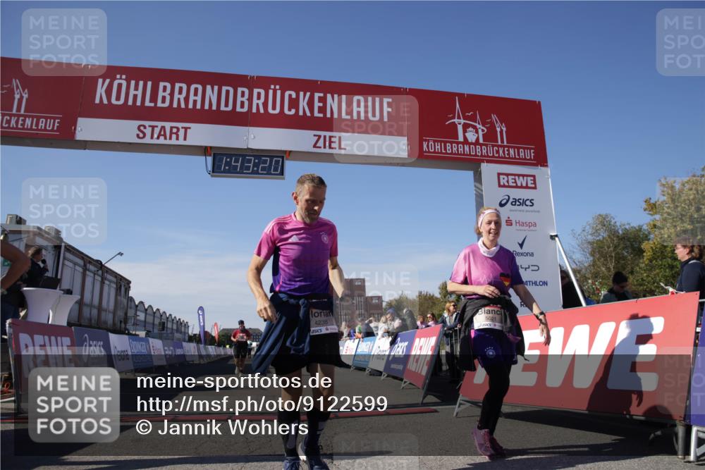 03.10.2025 - Köhlbrandbrückenlauf Jannik Wohlers http://msf.ph/oto/9122599 03.10.2025 13:43:20 Ziel 4238, 5021, 5464, 6711 meine-sportfotos.de
