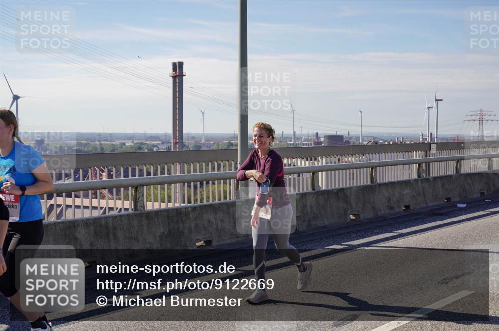 03.10.2025 - Köhlbrandbrückenlauf Michael Burmester http://msf.ph/oto/9122669 03.10.2025 13:04:47 Position 2  meine-sportfotos.de