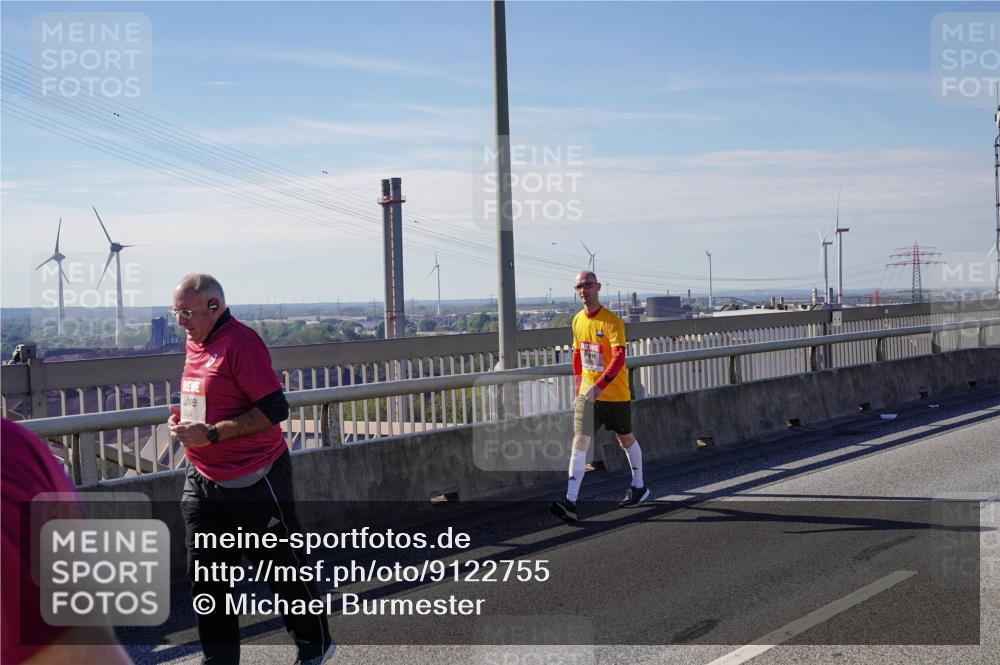 03.10.2025 - Köhlbrandbrückenlauf Michael Burmester http://msf.ph/oto/9122755 03.10.2025 13:04:56 Position 2  meine-sportfotos.de