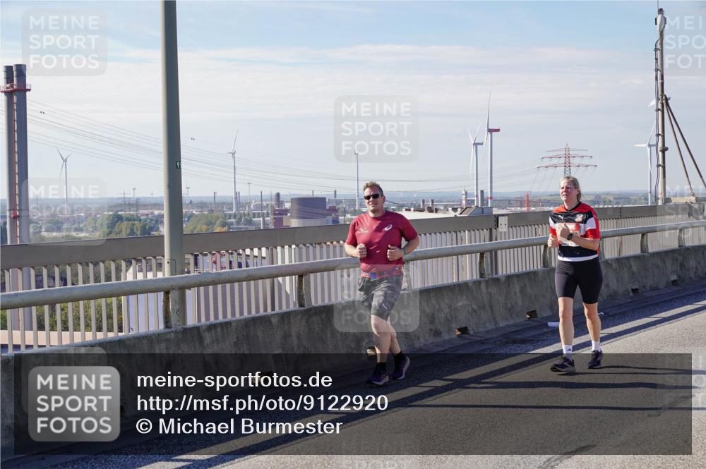 03.10.2025 - Köhlbrandbrückenlauf Michael Burmester http://msf.ph/oto/9122920 03.10.2025 13:05:19 Position 2 99 meine-sportfotos.de